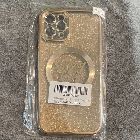 Apple iPhone 11 Pro Gold Glitter Butterfly Case - Picture 1 of 1